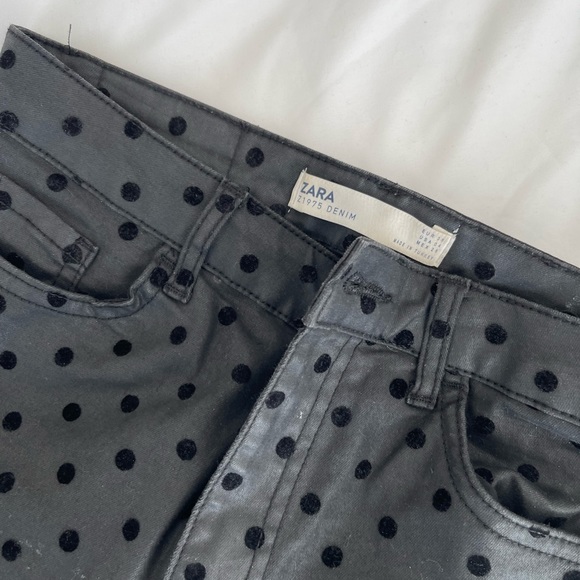 Black Detailed Zara Pants - Size 4 - Picture 3 of 3